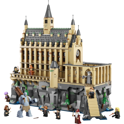 Hogwarts Castle: The Great...