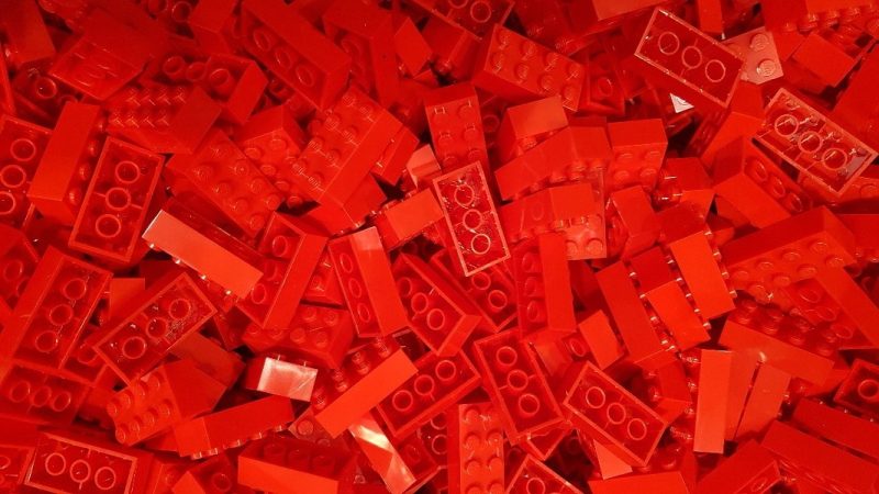 LEGO Brick 2x4 Red (Qty 100)