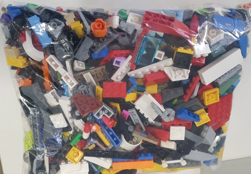 Mixed Used LEGO Random Colour 1kg Pack