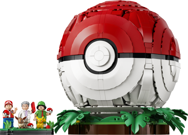 LEGO® Pokémon™ Iconic Trainer Moments Poké Ball Decor 72154 - Image 2